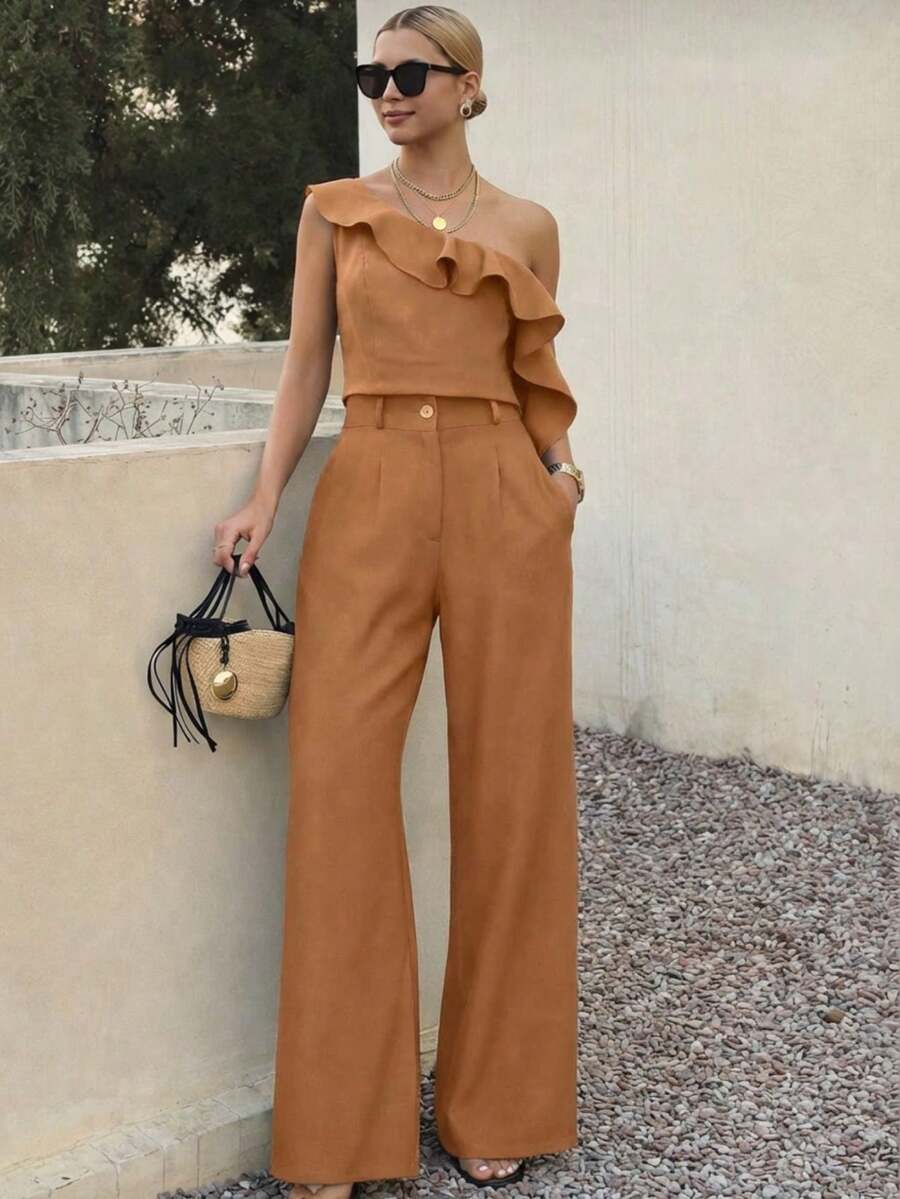 A&DD FASHION, Reference Number: Y493 - Set, Women's Two-Piece Suits, High-Waisted Wide-Leg Pants, Trousers, Camisole, Crop Top, Ruffled Hem Design, Comfortable To Wear, Sophisticated Look, High Quality, Stylish Look, Versatile, Elegant Style, Two-Piece Suits, Casual Chic Look, Comfortable And Stylish, Pants With Pockets, Elegant Suits, Perfect For Spring And Summer, Blogger Style, Casual And Formal, Suitable For All Occasions, Elegant And Fashionable, Feminine Look, Summer 2025 Collection. - 棕色 - 查看 1