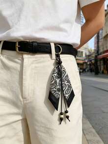 1 chiếc quần Hip-hop, khăn quàng cổ họa tiết Paisley, kiểu bandana đường phố. - Hạt điều đen trắng - Xem 1