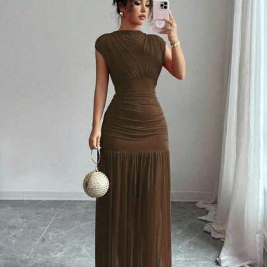 Elenzya New Fashionable Solid Red Mini Stand Collar Sleeveless Sexy Hollow-Out Mesh Splice Pleated A-Line Maxi Dress For Women, Suitable For Graduation Party, Holiday, Date - Marrón - Ver 1