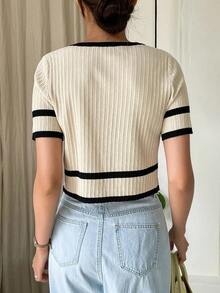Top de punto tipo cárdigan para mujer, estilo elegante con botones y ribetes de contraste, ideal para primavera/verano - Beis - Ver 2