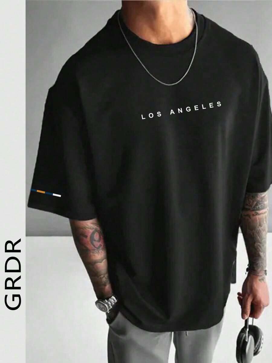 GiftCamiseta de manga corta de cuello redondo casual y estampada para hombres, cómoda y de modaSoft - Negro - Ver 1