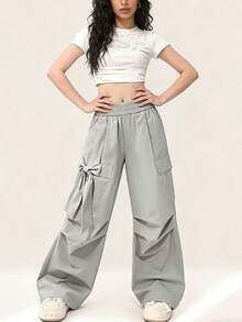 Pantalones casuales de estilo urbano para mujer con lazo de diseño, en color gris, nuevos para el verano, de cintura alta elástica y corte ancho - Gris - Ver 5