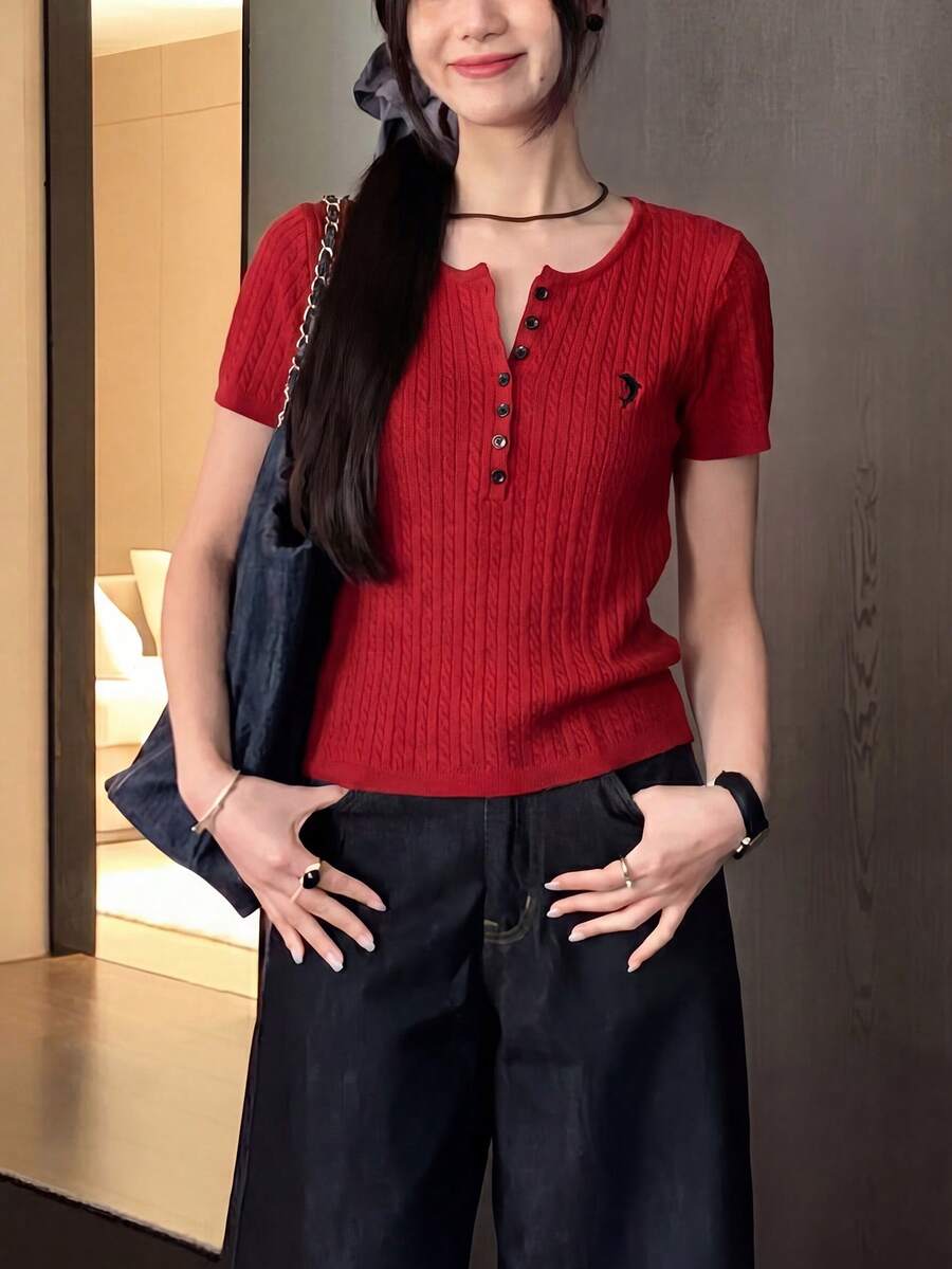 Áo dệt kim tay ngắn cài khuy nửa thân, kiểu dáng tối giản, thêu họa tiết, dành cho nữ, thích hợp cho mùa hè. - Đỏ sẫm - Xem 1