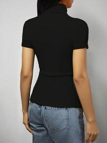 Camiseta de mujer de manga corta, ajustada y versátil con cuello cruzado, elegante y de moda, nueva llegada de primavera/verano, casual - Negro - Ver 4