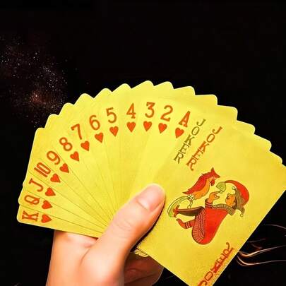 1副可重复使用的湿贴式黑金扑克牌，饰有金色字母和心形图案 - 柔韧塑料材质，适合作为圣诞节、感恩节礼物和派对装饰品