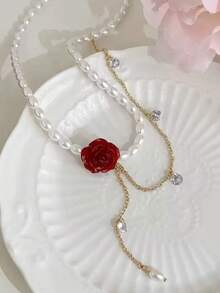 1 chiếc vòng cổ xương đòn nữ đính ngọc trai và nhựa hình hoa hồng. - Nhiều màu - Xem 3