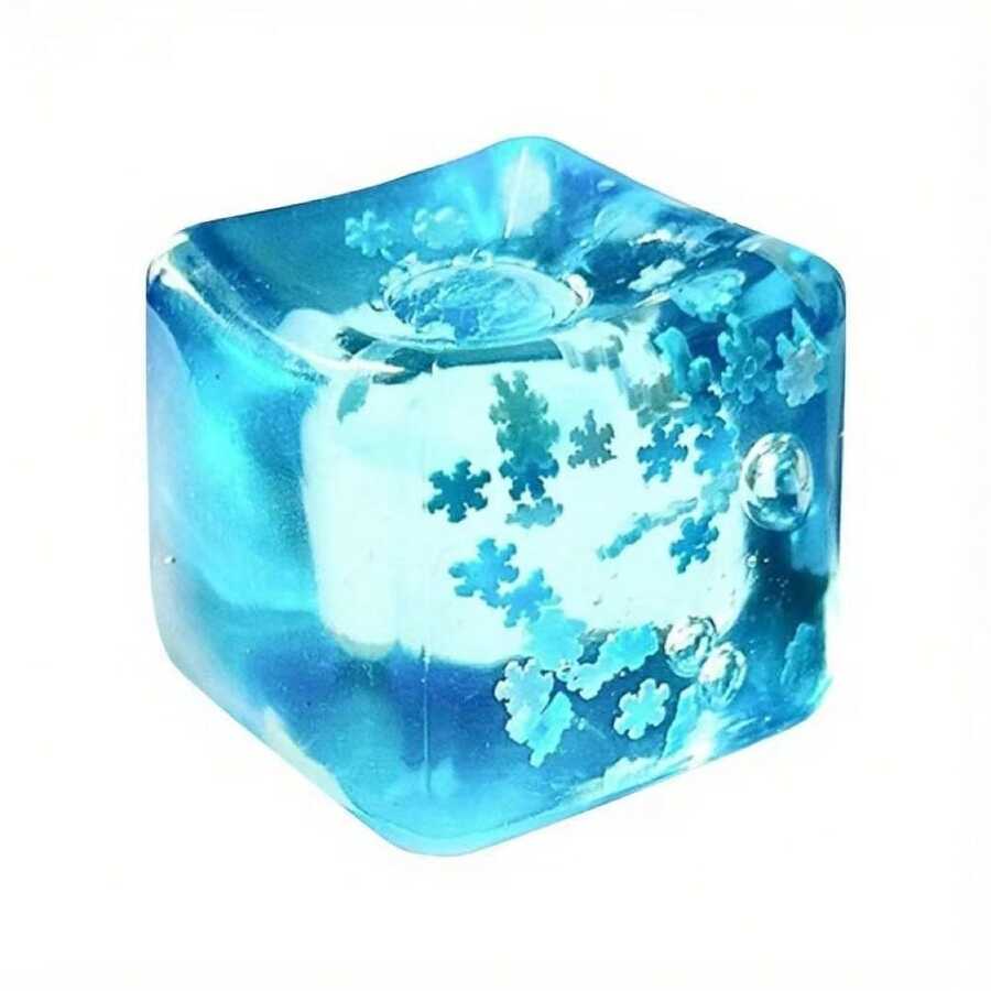 1/5个热销雪花麻糬捏捏乐 - 内含雪花图案，带来极致柔软清凉的触感。这款精美的方形减压玩具具有慢回弹特性，适合作为课堂奖励，具有舒缓情绪的效果。