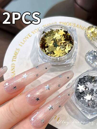 2片新款金银星形亮片，大小不一，金色五角星迷你超薄美甲装饰