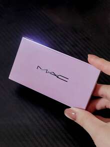 MAC Studio Fix Pro Set + Blur 双效定妆粉饼 7克/0.24盎司 | 控油控油 | 减少暗沉 | 定妆 | 奢华二合一粉盒 | 打造专业级柔焦效果和可叠加的柔焦修容 | 呈现由内而外散发的自然光泽 - Translucent 半透明 - 查看 4