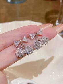 Bông tai hình bướm và quả anh đào đính đá Cubic Zirconia lấp lánh, kiểu dáng thanh lịch, thích hợp đeo hàng ngày cho nữ, món quà trang sức tinh tế. - Bạc - Xem 3