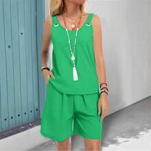 Women's Sleeveless Two Piece Set Top And Shorts Solid Color Double Pocket Casual Summer Outfit - Emerald Green - View 1