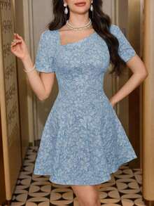 Vestido corto de jacquard lila para mujer, cuello asimétrico y manga corta abullonada, elegante para salidas y citas - Azul - Ver 3