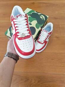 A BATHING APE Bape 休闲运动鞋，撞色星形标志亮面休闲鞋，男女款 - 紅白星 - 查看 6