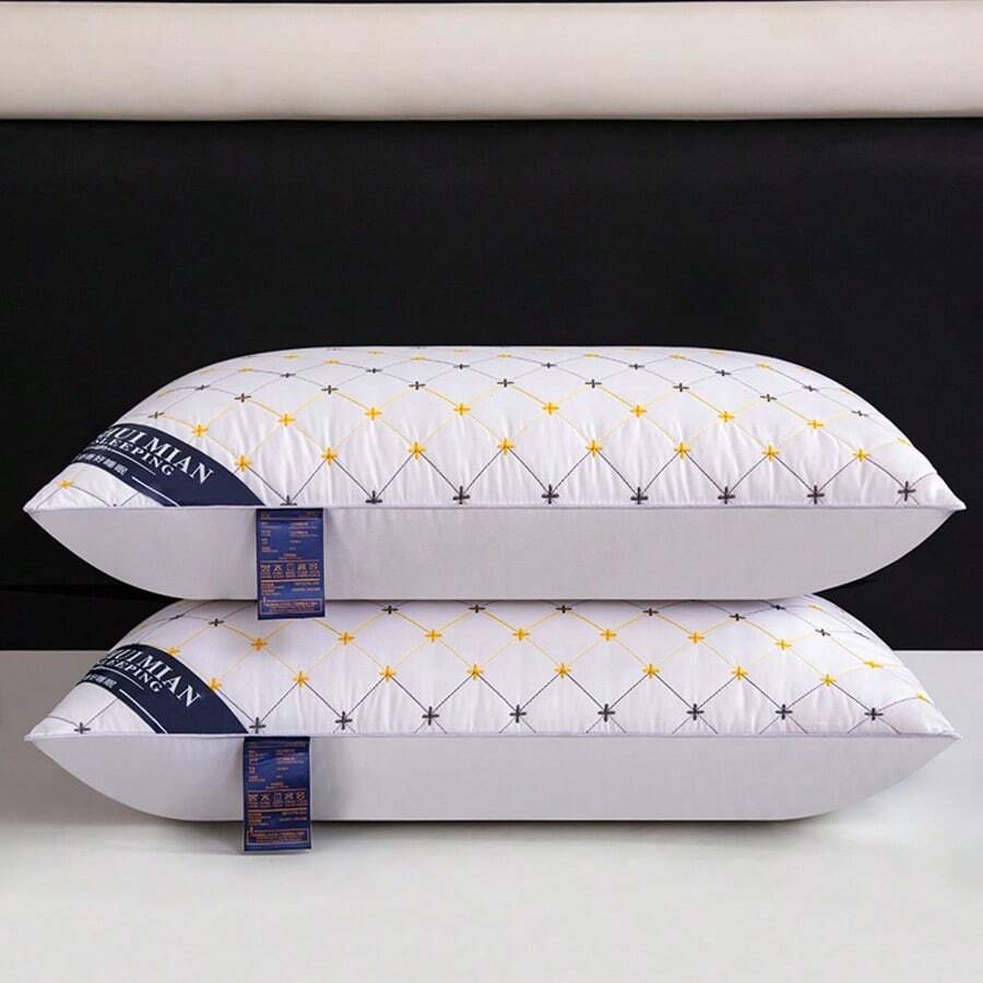 2个十字绣星形抱枕（含填充物），亲肤柔软，适合卧室家居使用 - 白色 - 查看 1