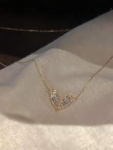 1 chiếc dây chuyền mặt dây chuyền hình trái tim đính đá sang trọng tối giản dành cho nữ - Vàng - Xem 1