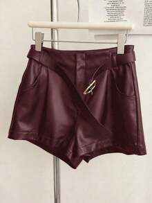 Pantalones cortos plisados de unicolor de piel de PU para mujer, estilo casual y de oficina - Burdeos - Ver 3