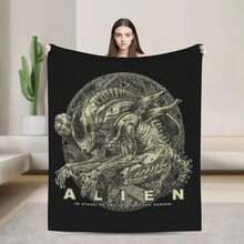 The Xenomorph 1979 Alien Movie Blankets Velvet Printed Breathable Warm Throw Blanket For Sofa Outdoor Bedspread - White - View 2