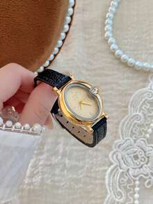 1pc Women's Fashion High-End Quartz Wrist Watch With Roman Numeral Oval Fully Paved Diamonds, Versatile Stylish - Black - View 3