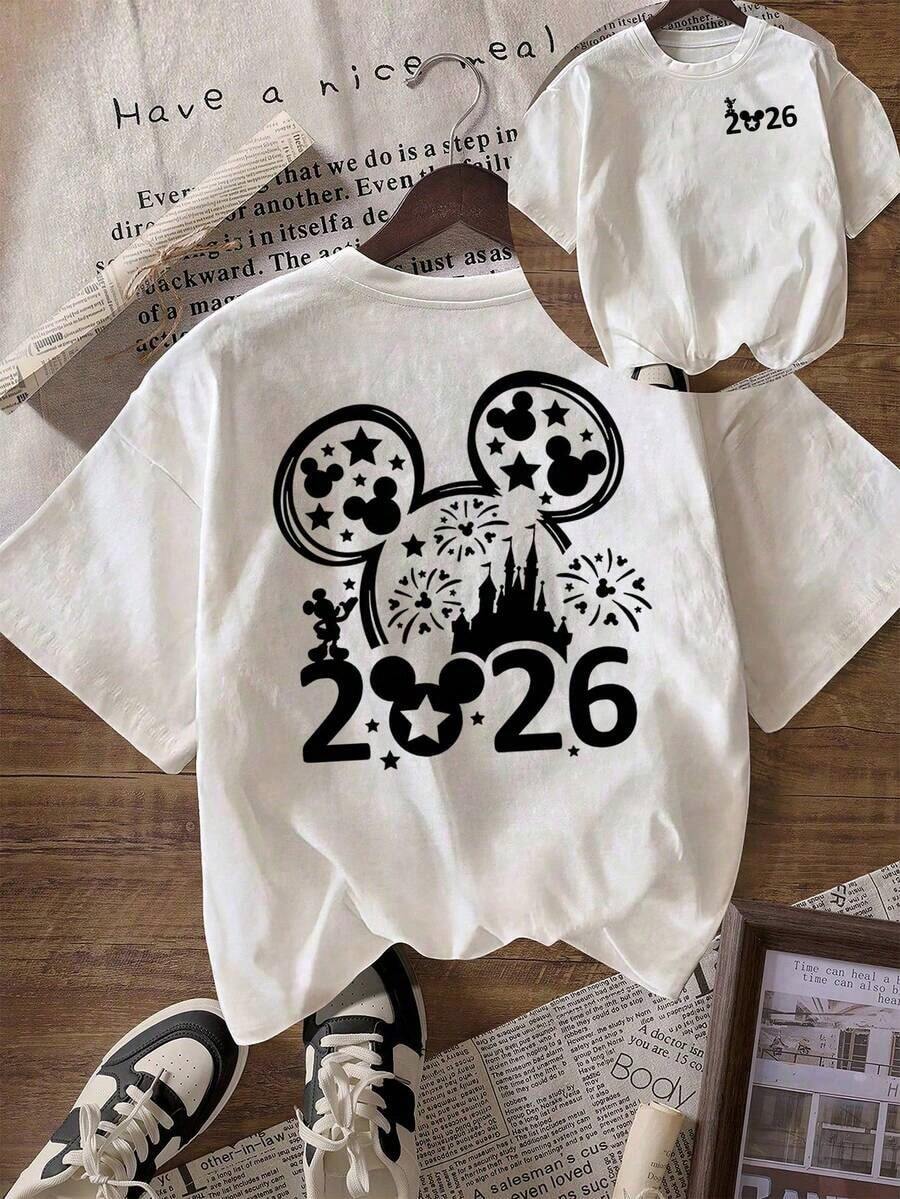 Disney Loose Fit "2026" Mickey Head Castle Fireworks Printed T-Shirt, Suitable For Summer And Spring, Short Sleeved Top, Women's Clothing, Holiday Gift Party Clothing.--Disneys Disneyland Paris The Magic Kingdom Disneyesque The House Of Mouse Mickey Mouse Empire Modest Summer Outfits Take That T Shirt Summer Coord Tops For Women Summer Summer Clothes Women Summer Clothes Summer Tops Summer Tops Women Summer Co Ord Summer Top Summer Outfits White Top Black Top Holiday Outfits For Women  Tops For Women Summer Holiday Gifts Valentine's Day Gifts Earth Day Gifts Oktoberfest Gifts Summer Bank Holiday Gifts - trắng - Xem 1
