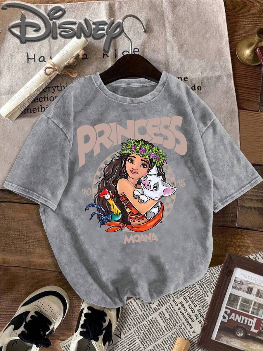 Disney Island Princess Moana's Wreath Meng Chong Disney Authorized Cartoon Print Design Oversize Fashion To Make Old T-Shirts, Street Style Spring And Summer 2026 Retro Fashion Lovers Popular Style To Make Old T-Shirts, Island Princess Moana's Wreath Meng Chong Disney Authorized Cartoon Print Design Oversize Fashion To Make Old T-Shirts, Street Style Spring And Summer 2026 Retro Fashion Lovers Popular Style To Make Old T-Shirts Unisex, Excellent Gifts. - Xám - Xem 1