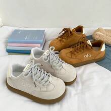 Women Skateboarding Shoes - Beige - View 4