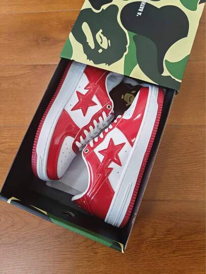  A BATHING APE Bape 休闲运动鞋，撞色星形标志亮面休闲鞋，男女款