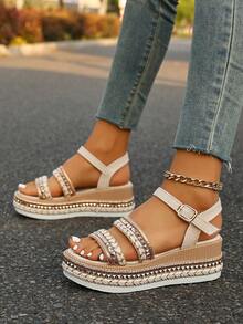 Sandal Wedges Wanita Modis Musim Panas, Gaya Bohemian dengan Desain Ujung Terbuka Berhiaskan Rivet dan Tali Pergelangan Kaki, Sepatu Datar Kasual Elegan yang Bernapas dan Nyaman - putih pucat - View 7