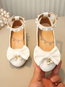 2026 New Girls' High Heel Shoes, Pearl And Bow Decoration, Polyurethane Material, Low-Top Buckle Strap, Thick Sole Princess Shoes. Suitable For Performance, Banquet, Show And Various Daily Occasions. - Beige - View 4