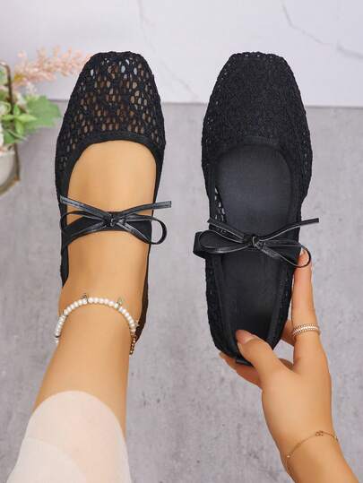 Giày nữ thanh lịch, thiết kế khoét rỗng, chất liệu lưới màu đen, kiểu dáng slip-on đa năng, phù hợp cho công sở và thường ngày, size 35-43, thích hợp cho mùa xuân/hè.
