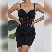 Negro sin mangas sin espalda 2024 Y2k falda corta de encaje Floral Sexy ahuecado malla transparente con cuello en V ceñido al cuerpo vestido de fiesta caliente - Negro - Ver 3