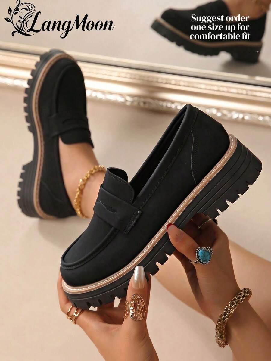 2026 New Women's High-Quality Suede Leather Flat Loafers, Casual Comfortable Decorative Slip-On Shoes, Lightweight Breathable Fashion Loafers For Women, Suitable For Campus, Party, Gathering, Fashionable High-Grade Leather Material New Women Shoes With Minimalist Design, Cute Campus Elegant Princess Style, Solid Color Sexy High-End, Ins-Style Princess Suitable For Party And Daily Wear Women Shoes, Suitable For Wedding And Other Holidays