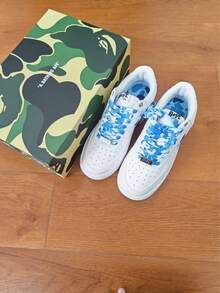A BATHING APE Bape 休閒滑板鞋 對比色星星 Logo 亮面休閒中性鞋 白色藍色塗鴉 - 塗鴉白藍 - 查看 7