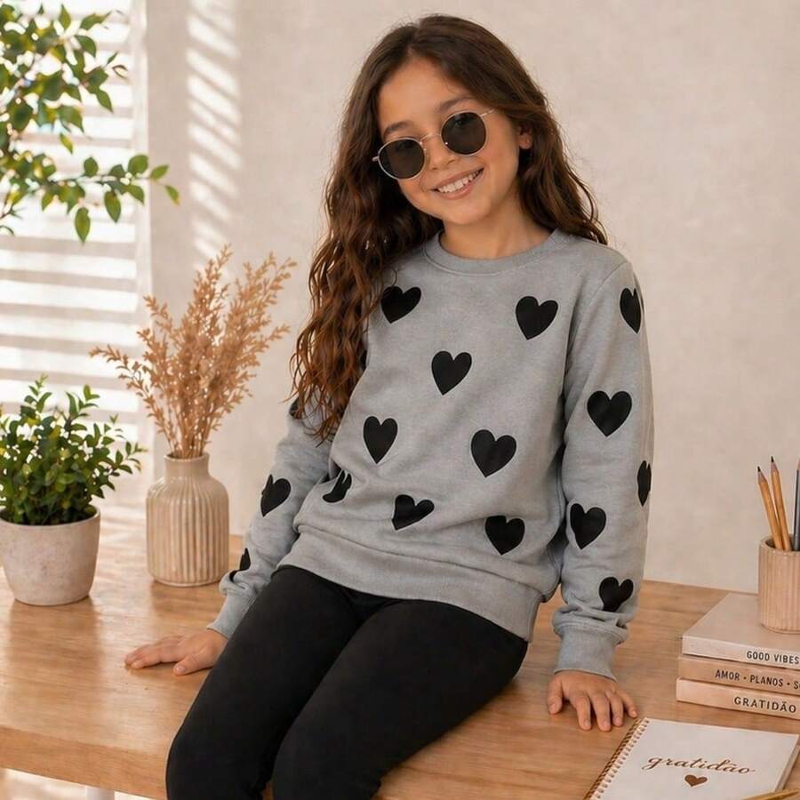 Children's Sweatshirt With Hearts, Long Sleeves, Comfortable, Winter, Autumn, Fashionable, Little Blogger Style - 灰色 - 查看 1
