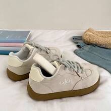 Women Skateboarding Shoes - Beige - View 10