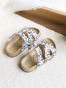 1 đôi dép lê mùa hè mới cho trẻ em, đế mềm, thời trang, đa năng, chống trơn trượt, dép xăng đan đế mềm thường ngày cho trẻ nhỏ/trẻ mới biết đi. - trắng - Xem 7