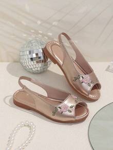 Giày sandal mùa hè cho bé gái thêu hoa, giày công chúa hở mũi kiểu retro, giày mềm mại chống trượt với quai thun, giày trẻ em thường ngày. - Rượu sâm banh - Xem 2