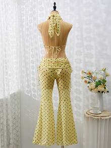 Bộ bikini nữ Xuân/Hè 2026, kiểu Pháp cổ điển chấm bi đen trắng, kết hợp với quần lưới ống rộng gợi cảm và thanh lịch, phụ kiện khăn trùm đầu thời trang, trang phục đi biển và đồ bơi dành cho nữ, thích hợp cho kỳ nghỉ biển và tiệc bể bơi. - Màu vàng - Xem 4