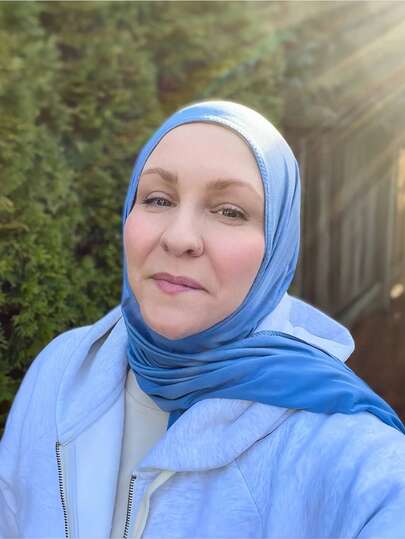 1pc Women's Minimalist Classic Solid Color Elegant Casual Scarf, Premium Knit Fabric Viscose Jersey Hijabs Scarf, Long Turban Style Headwrap, Suitable For Daily Life, Travel And Gatherings