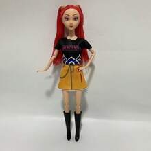 Hasbro 1个K-POP女团女巫玩偶，韩国女团毛绒玩偶，适合作为生日礼物、派对礼物、返校礼物、复活节礼物 - 彩色 - 查看 9