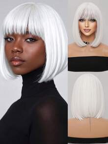 XOUJE 12-Zoll rein weiße Bob Perücke für Frauen mit realistischer Kopfhaut, glatte, hitzebeständige Faser, gerades kurzes Haar mit geraden Pony, einfach zu tragen, perfekt für Partys, Anime-Cosplay und Halloween, schmeichelhaft für helle Haut - Weiss - Übersicht 3