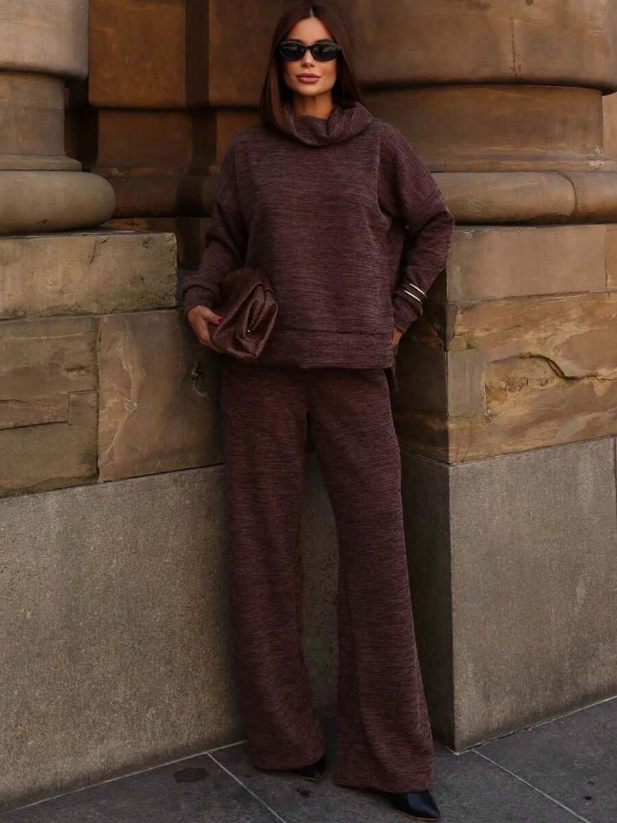 Women's Set Including A Turtleneck Long-Sleeved Blouse With High-Waisted Wide-Leg Trousers In Premium Ribbed Knit - Suitable For Cold Winters, Elegant Tailoring, Comfortable Turtleneck, Wide Leg, Casual Everyday Wear, Warm Brown. - 鏽棕色 - 查看 1