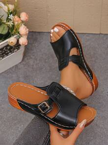 1双宽楦纯色镂空搭扣圆头坡跟凉鞋，休闲时尚女士夏季黑色拖鞋，简约风格日常穿着，大码女鞋，母亲节礼物 - 黑色 - 查看 4
