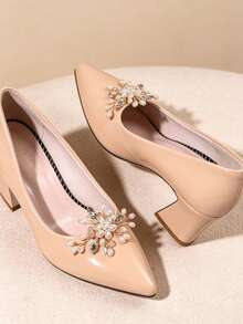 1 Paar goldfarbene Perlen & Kristall Schuhclips, abnehmbare Strass Schuh Accessoires, Braut Hochzeit Schuh Dekorationen, elegante Blumen Schuh Ornamente für Absätze und Pumps, ideal für Party, Abschlussball und besondere Anlässe, funkelnde Braut Schuh Dekorationen für Pumps und Absätze, elegante Blumen Schuh Ornamente für Abschlussball, Party und täglichen Gebrauch - Verschiedenfarbig - Übersicht 8