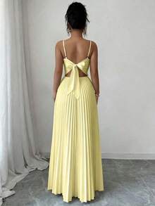 Vestido largo de mujer de unicolor, plisado, elegante, con cintura ceñida y tirantes, adecuado para fiestas y salidas - Amarillo claro - Ver 2