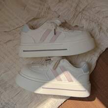 Women Skateboarding Shoes - Beige - View 12