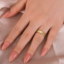 Nhẫn hình cỏ bốn lá tối giản, mạ vàng 18K đính đá Zirconia, nhẫn cưới sang trọng tinh tế dành cho nữ. - Vàng - Xem 4