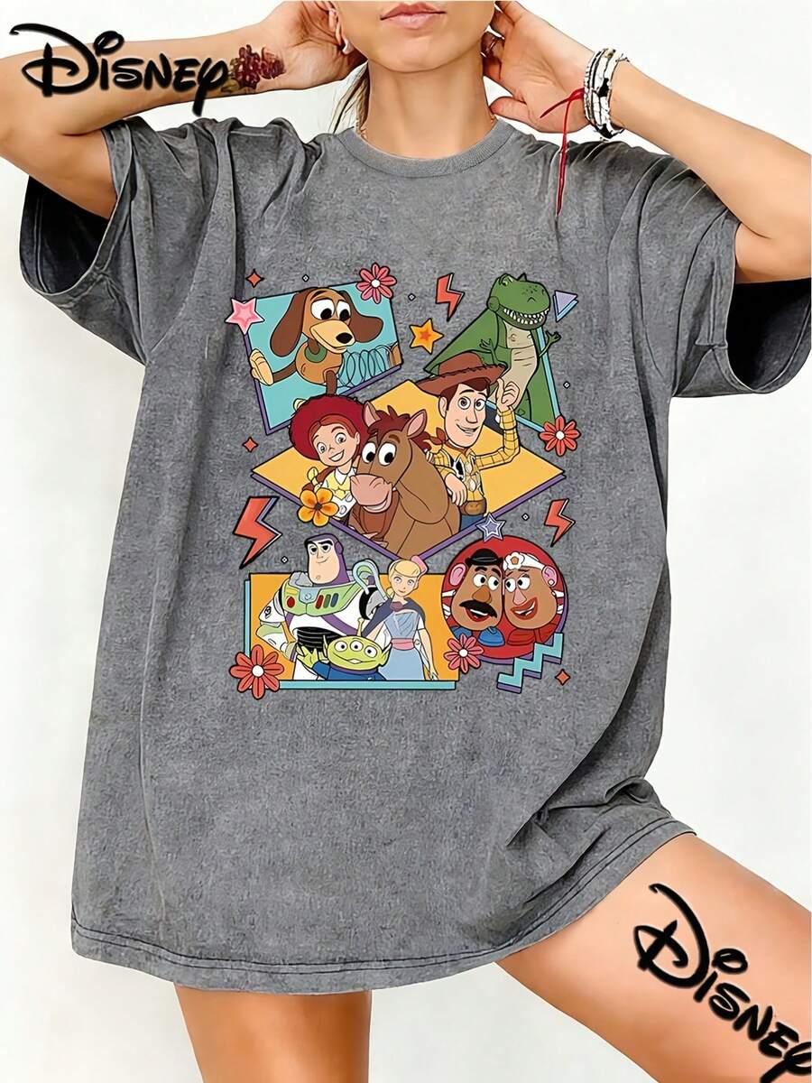 Disney Toy Story Role Splicing With Stars And Flowers Decorative Fun Cartoon Print Design Oversized Fashion Old T-Shirts, Street Style Retro Fashion Lovers In Spring And Summer Of 2026 Popular Old Round Neck T-Shirts, Unisex, Excellent Gifts. - Xám - Xem 1