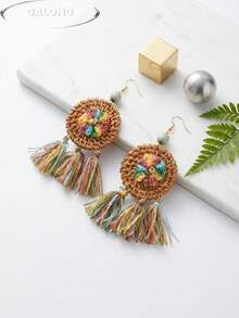 Khuyên tai tua rua bằng rơm thủ công | Khuyên tai hình hoa móc len nhiều màu sắc | Phụ kiện phong cách Bohemian đi biển dành cho nữ - Nhiều màu - Xem 4