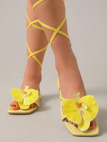 Women's Orchid Flower Tie-Up Sandals, White Square Toe Flat Bohemian Roman Sandals, Vacation Beach Shoes