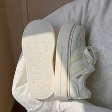 Women Skateboarding Shoes - Beige - View 6